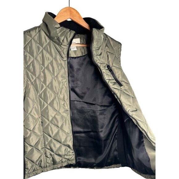 Chebella Quilted Vest Size Large Full Zip Pockets Olive Green Casual Winter - Picture 6 of 11